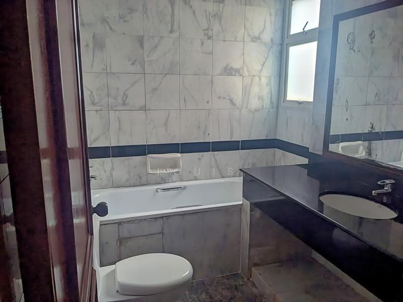 The Tropica, 51 Tampines Avenue 1, Pasir Ris / Tampines, 3 Bedrooms, 1,238 sqft, Condominium For Sale, by Louis Leow, 24004086 - Bathroom - PropertyGuru.com.sg