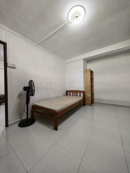 16 Taman Ho Swee, 16 Taman Ho Swee, Room Rental, 120 sqft, HDB Flat For Rent, by Gina Lim, 24004931 - PropertyGuru.com.sg