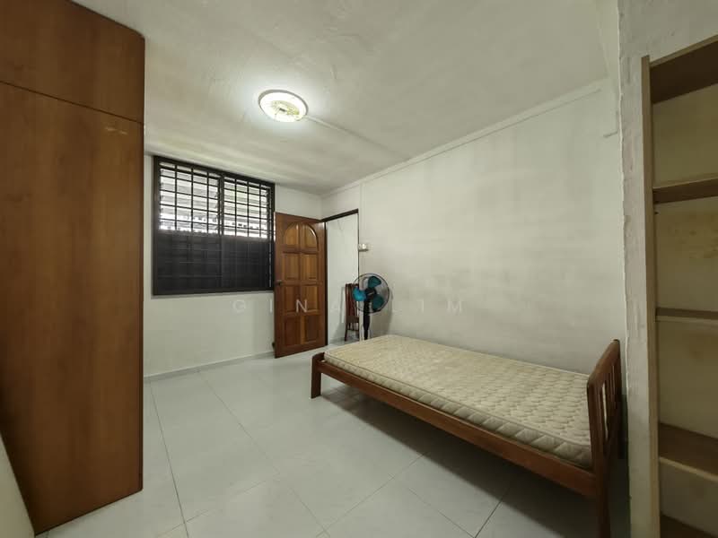 16 Taman Ho Swee, 16 Taman Ho Swee, Room Rental, 120 sqft, HDB Flat For Rent, by Gina Lim, 24004931 - PropertyGuru.com.sg