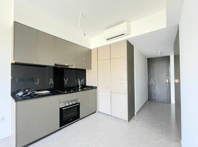 For Rent - Park Colonial