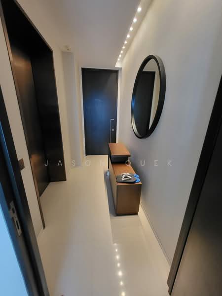 Scotts Square, 8 Scotts Road, 1 Bedroom, 635 sqft, Apartment For Rent, by Jason Quek, 24008858 - PropertyGuru.com.sg