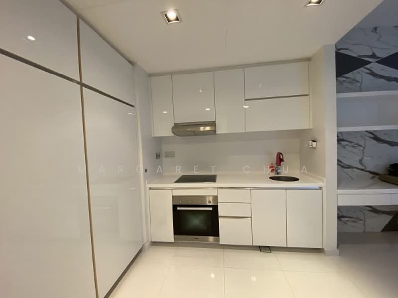 One Shenton, 1 Shenton Way, 2 Bedrooms, 1,141 sqft, Condominium For Rent, by Margaret Chua, 24008951 - PropertyGuru.com.sg