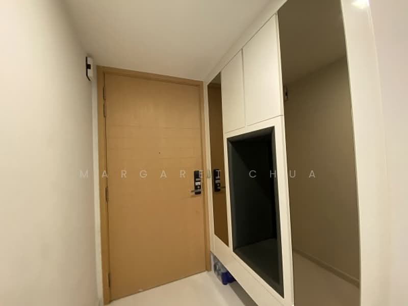 One Shenton, 1 Shenton Way, 2 Bedrooms, 1,141 sqft, Condominium For Rent, by Margaret Chua, 24008951 - PropertyGuru.com.sg