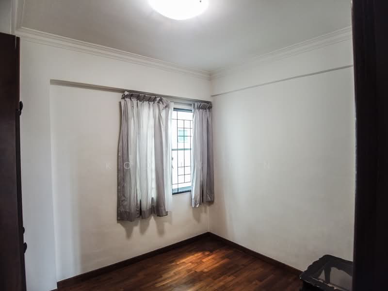 Springdale Condo, 47 Hindhede Walk, 2 Bedrooms, 926 sqft, Condominium For Rent, by Koobin Tan, 24010580 - Common Bedroom - PropertyGuru.com.sg