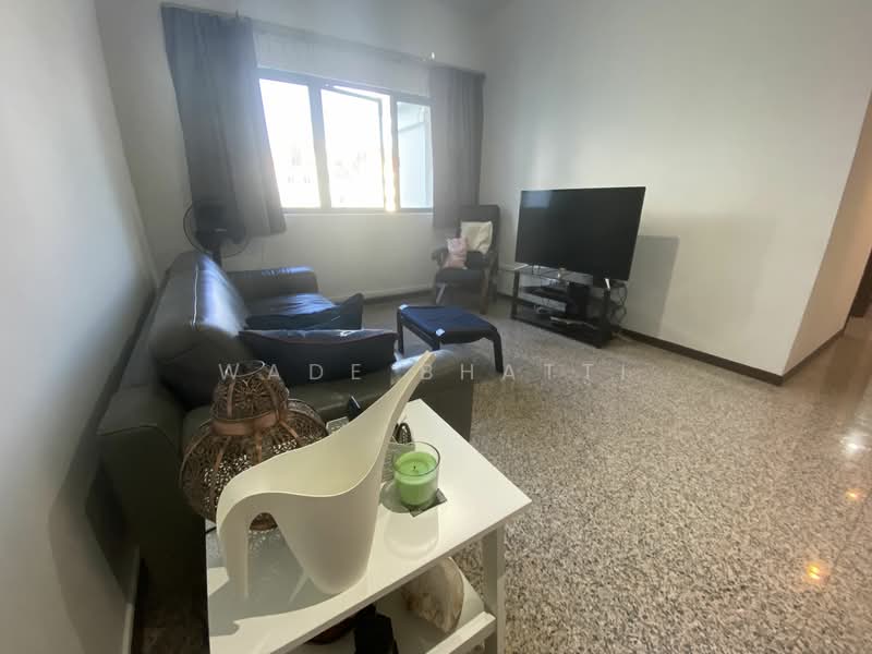 Stratford Court, 41A Bedok Ria Crescent, 3 Bedrooms, 1,152 sqft, Condominium For Rent, by Wade Bhatti, 24010730 - PropertyGuru.com.sg