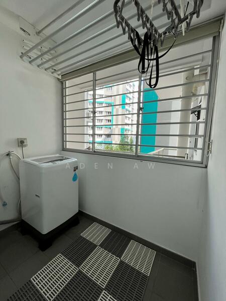 For Sale - 785D Woodlands Rise