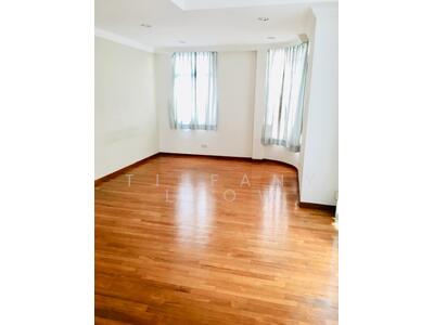 For Sale - ***HILLTOP 3 STY SEMI-D NEAR THOMSON PLAZA & MRT!