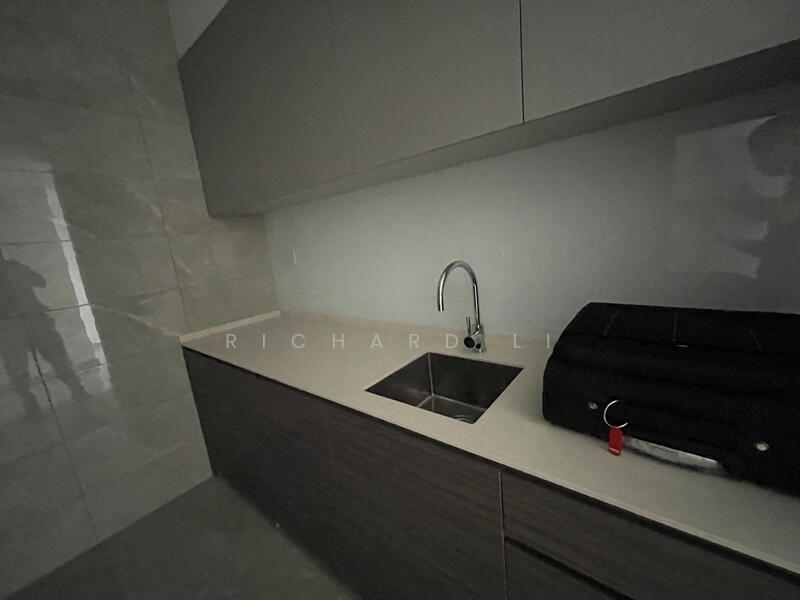 Stirling Residences, 25 Stirling Road, 2 Bedrooms, 678 sqft, Apartment For Rent, by Richard Li, 24012904 - PropertyGuru.com.sg