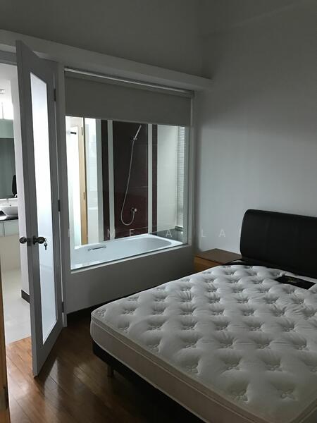 Parc Mackenzie, 68 Mackenzie Road, 2 Bedrooms, 850 sqft, Apartment For Rent, by Pamela Lai, 24014523 - View Of Ensuite w Longbath - PropertyGuru.com.sg