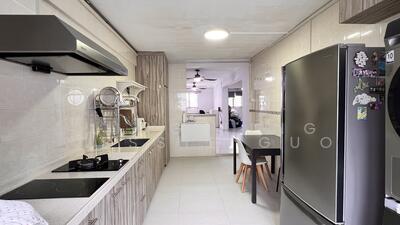 For Rent - 304 Clementi Avenue 4