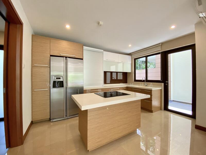 Bukit Timah, Bukit Timah / Dunearn Road /Holland Road, 5 Bedrooms, 4,930 sqft, Cluster House For Rent, by Wilfred Chua (蔡先生), 24015616 - PropertyGuru.com.sg