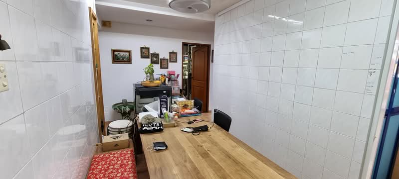 288D Jurong East Street 21, 288D Jurong East Street 21, 3 Bedrooms, 1,324 sqft, HDB Flat For Rent, by Terence Kuek, 24015859 - PropertyGuru.com.sg