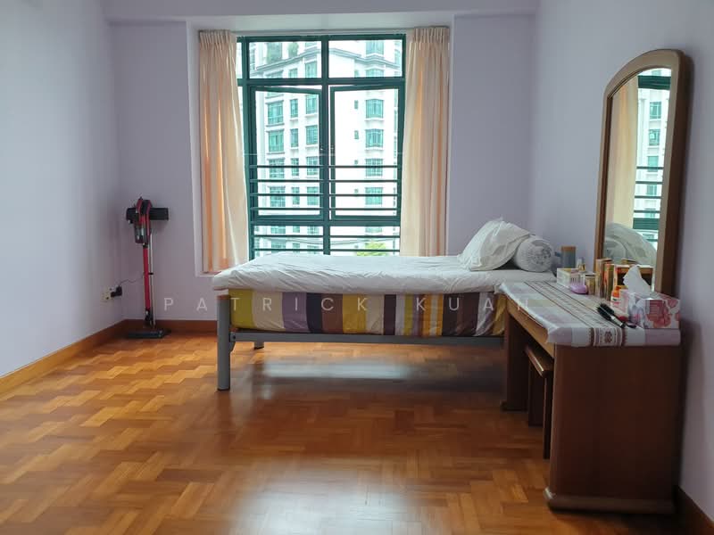 The Hillside, 341 Upper Bukit Timah Road, 3 Bedrooms, 1,302 sqft, Condominium For Rent, by Patrick Kuah, 24016308 - PropertyGuru.com.sg