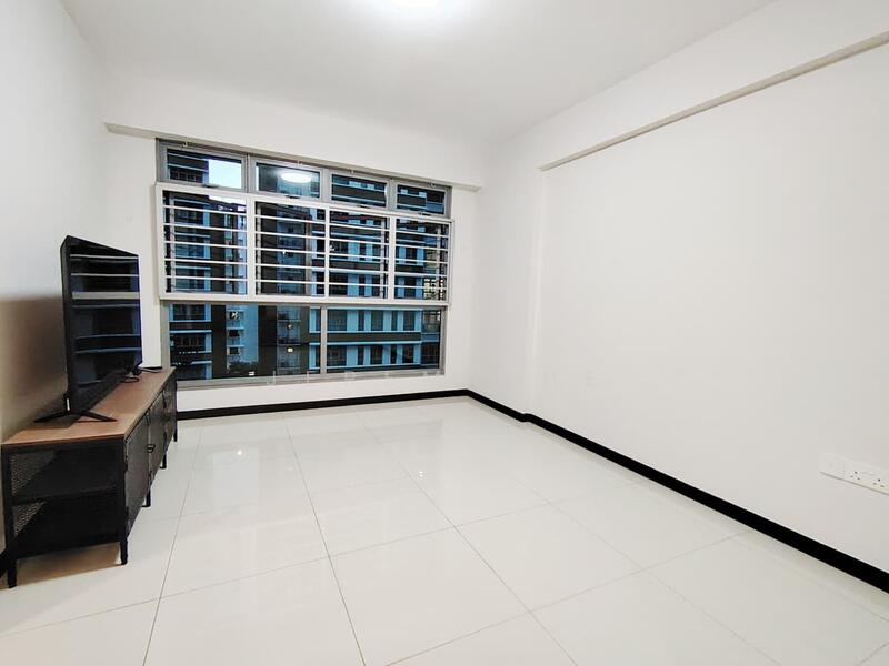 For Rent - 682B Edgedale Plains