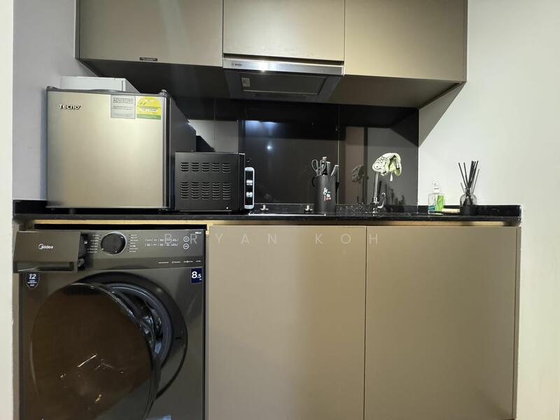 Park Colonial, 2 Woodleigh Lane, Studio, 300 sqft, Condominium For Rent, by Bryan Koh, 24018845 - PropertyGuru.com.sg