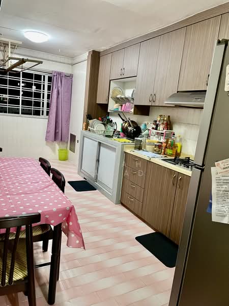 339 Clementi Avenue 5, 339 Clementi Avenue 5, 2 Bedrooms, 721 sqft, HDB Flat For Rent, by Latifah A Samad, 24019137 - PropertyGuru.com.sg