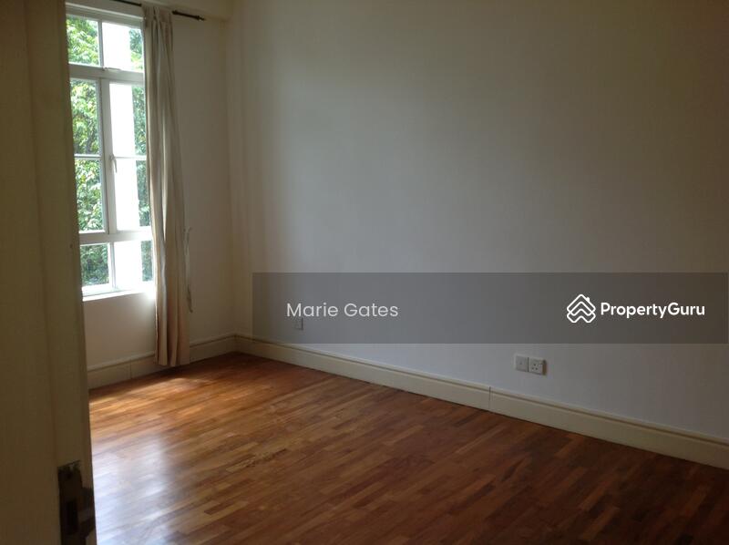 For Rent - Kew Green