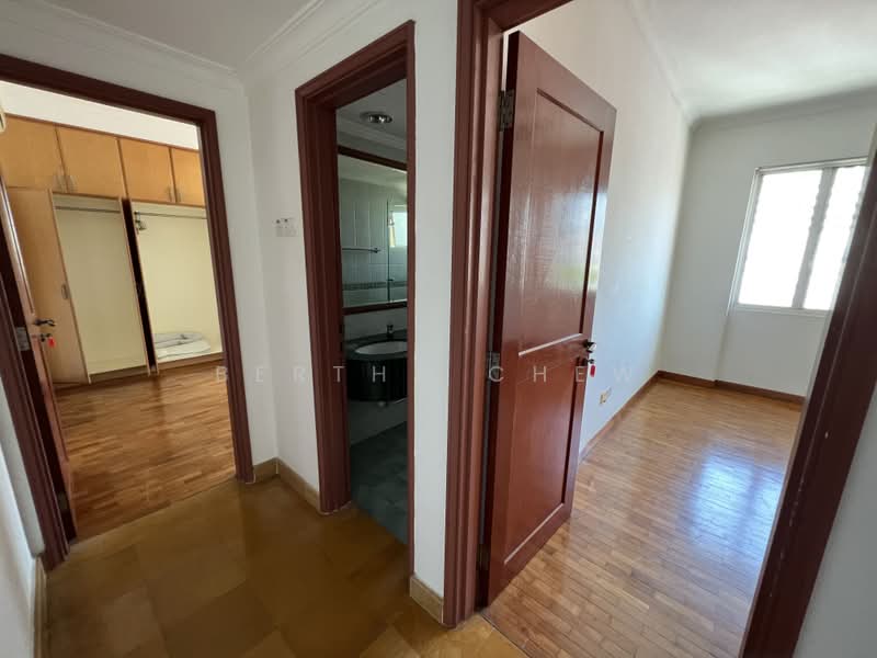Emerald Garden, 33 Club Street, 2 Bedrooms, 947 sqft, Condominium For Rent, by Bertha Chew, 24019524 - PropertyGuru.com.sg