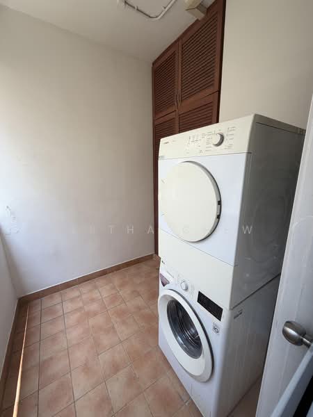 Emerald Garden, 33 Club Street, 2 Bedrooms, 947 sqft, Condominium For Rent, by Bertha Chew, 24019524 - PropertyGuru.com.sg