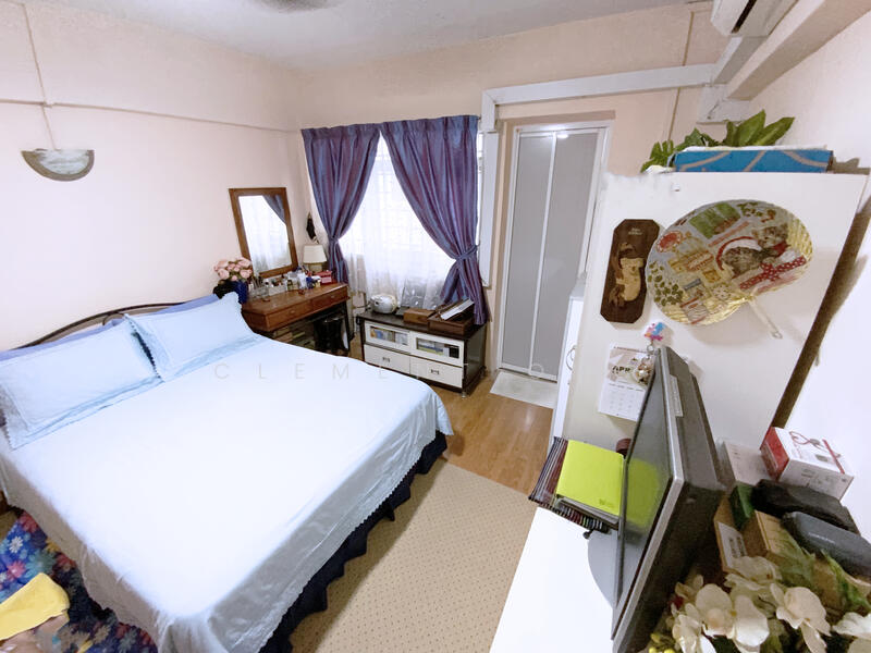 135 Lorong Ah Soo HDB Flat For Sale at S$ 650,000 | PropertyGuru Singapore