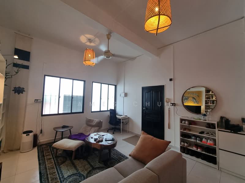 64 Tiong Poh Road, 64 Tiong Poh Road, 2 Bedrooms, 1,250 sqft, Walk-up Apartment For Rent, by James Chui, 24022210 - PropertyGuru.com.sg