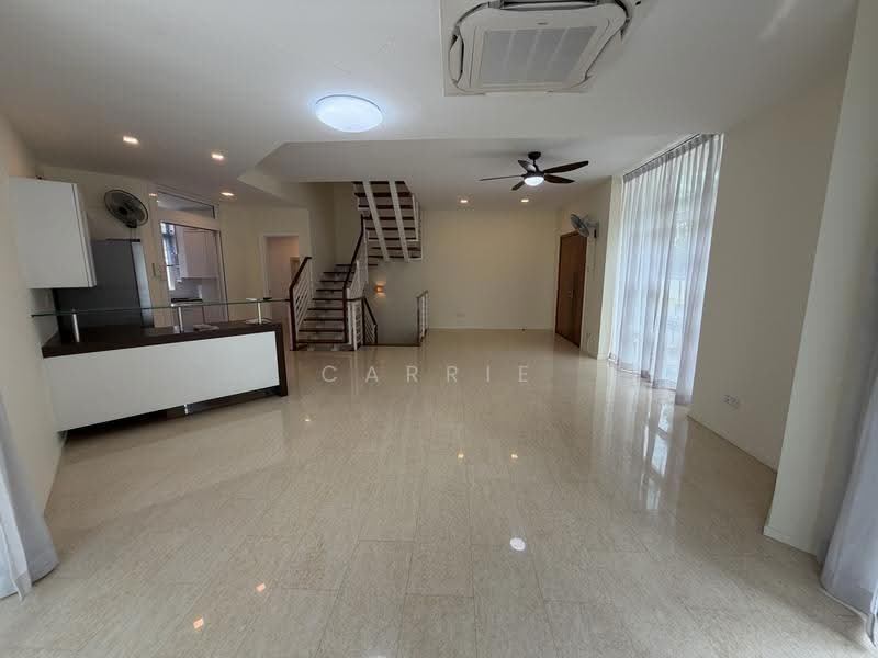 Binjai Crest, 319 Jalan Kampong Chantek, Clementi Park / Upper Bukit Timah, 5 Bedrooms, 4,650 sqft, Terraced House For Rent, by Carrie Leow, 24022507 - Living Room - PropertyGuru.com.sg