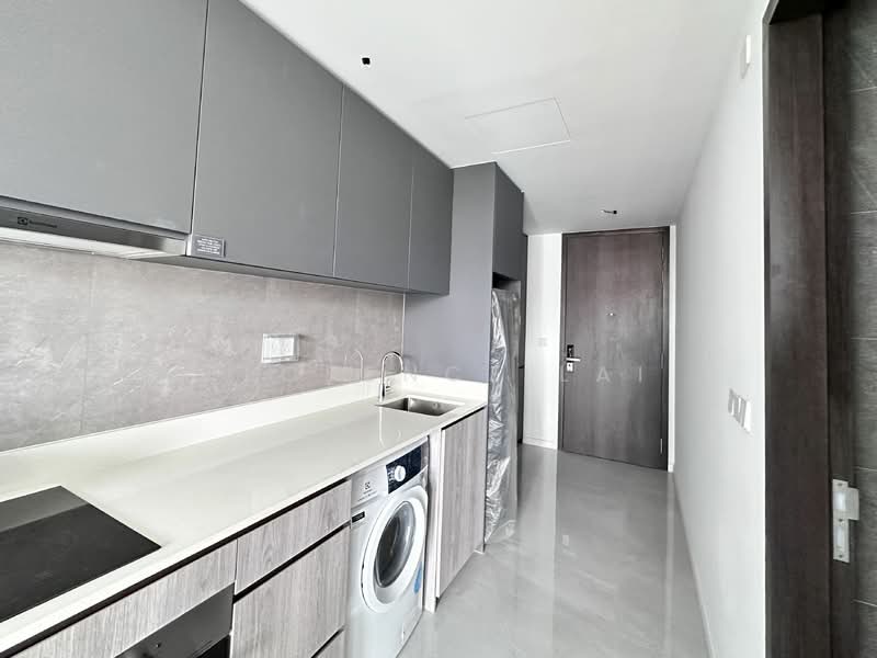 Riverfront Residences Condominium For Sale at S$ 800,000 | PropertyGuru Singapore