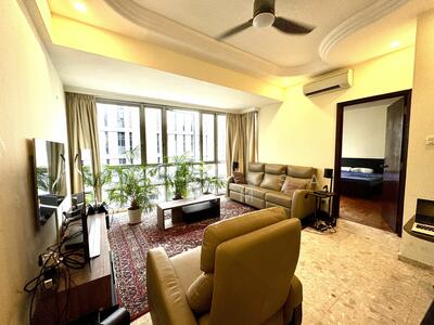 For Rent - UE Square