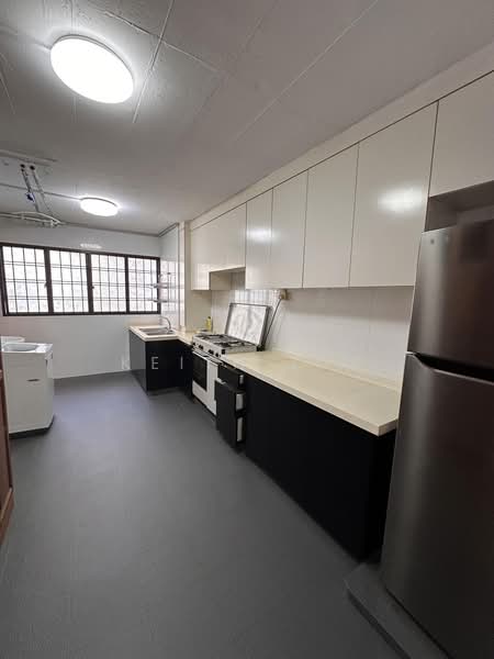113 Potong Pasir Avenue 1, 113 Potong Pasir Avenue 1, 2 Bedrooms, 721 sqft, HDB Flat For Rent, by Keith Tay, 24023921 - PropertyGuru.com.sg