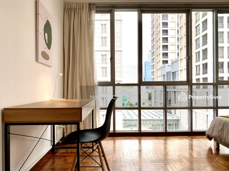 For Rent - UE Square
