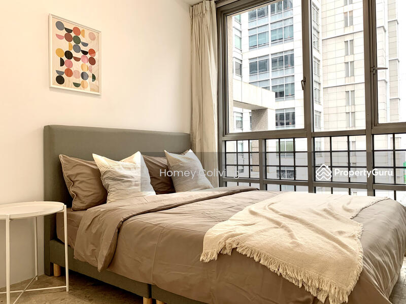 For Rent - UE Square