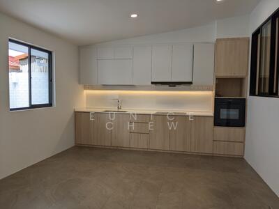 For Rent - Lorong Melayu