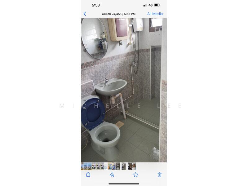 831 Jurong West Street 81, 831 Jurong West Street 81, Room Rental, 1,700 sqft, HDB Flat For Rent, by Michelle Lee, 24029059 - Well maintained clean big toilet  - PropertyGuru.com.sg