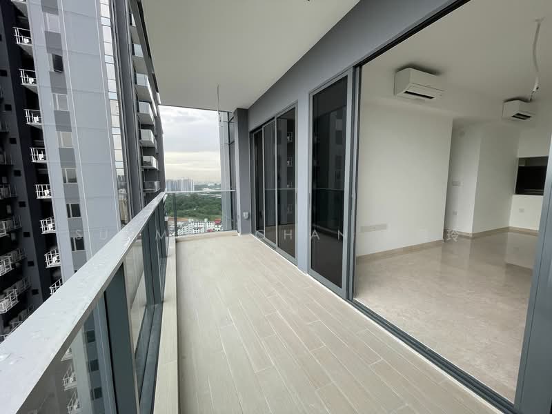 Stirling Residences, 21 Stirling Road, 3 Bedrooms, 1,055 sqft, Apartment For Rent, by Summer Chan 陈贤玲, 24029902 - PropertyGuru.com.sg