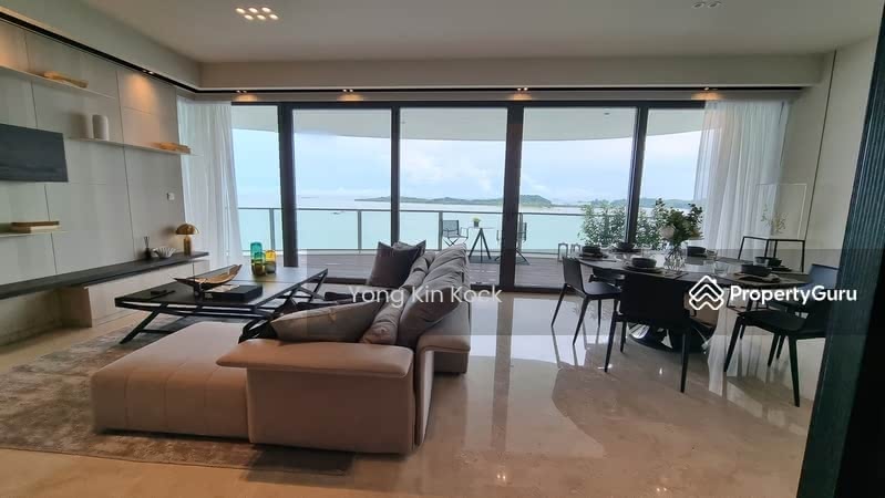 Cape Royale - Living and Dining