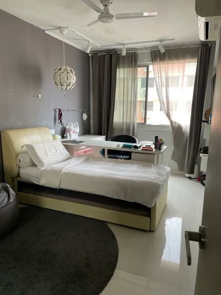 727 Jurong West Avenue 5, 727 Jurong West Avenue 5, 3 Bedrooms, 1,100 sqft, HDB Flat For Rent, by Evangeline Low, 24031653 - PropertyGuru.com.sg