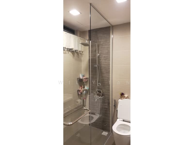 West Bay Condo, 50 West Coast Crescent, Room Rental, 210 sqft, Condominium For Rent, by Willy Tan, 24032397 - Bathroom - PropertyGuru.com.sg