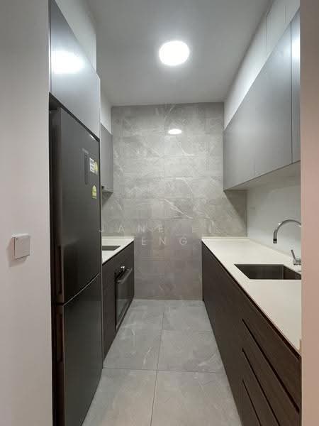 Stirling Residences, 21 Stirling Road, Alexandra / Commonwealth, 2 Bedrooms, 678 sqft, Apartment For Rent, by Jane Li Feng, 24032524 - Kitchen - PropertyGuru.com.sg