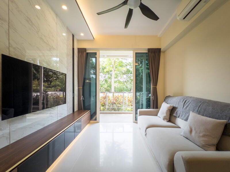 For Sale - Vacanza @ East