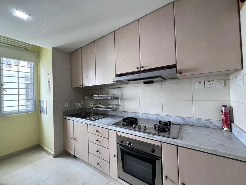 Casablanca, 21 Rosewood Drive, Admiralty / Woodlands, 2 Bedrooms, 947 sqft, Condominium For Rent, by Lawrence Ang, 24034705 - Kitchen - PropertyGuru.com.sg