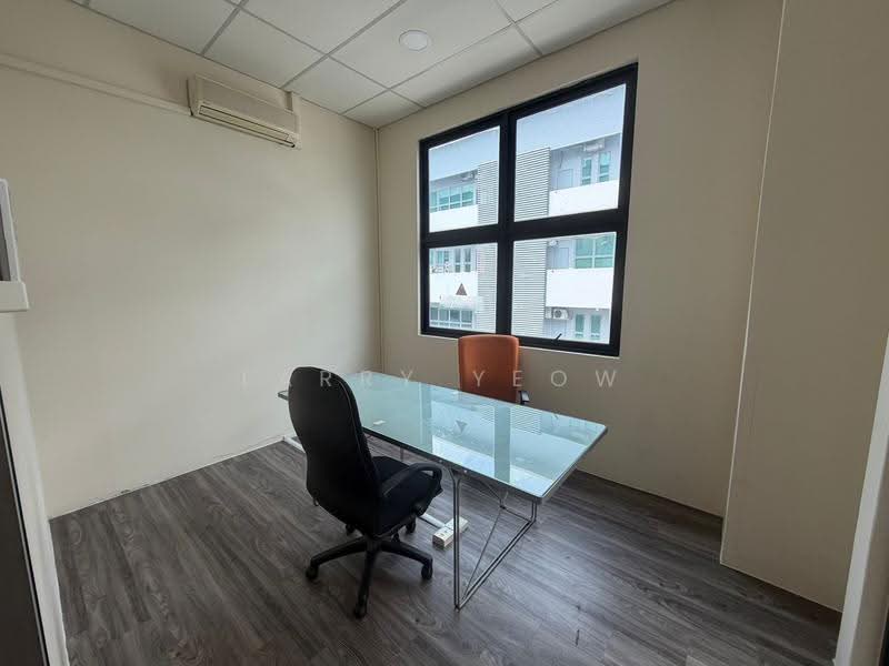 63@Ubi, 63 Ubi Avenue 1, Eunos / Geylang / Paya Lebar, 2,260 sqft, Light Industrial (B1) For Sale, by Larry Yeow, 24034762 - Study - CommercialGuru.com.sg