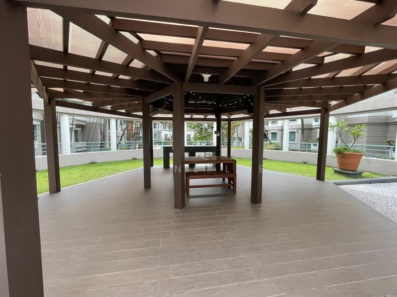 Gold Coast Condo, 360 Pasir Panjang Road, 3 Bedrooms, 1,475 sqft, Condominium For Rent, by Lynne Lee, 24035228 - PropertyGuru.com.sg