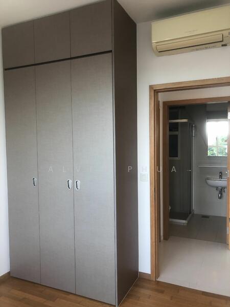 Full height wardrobe 