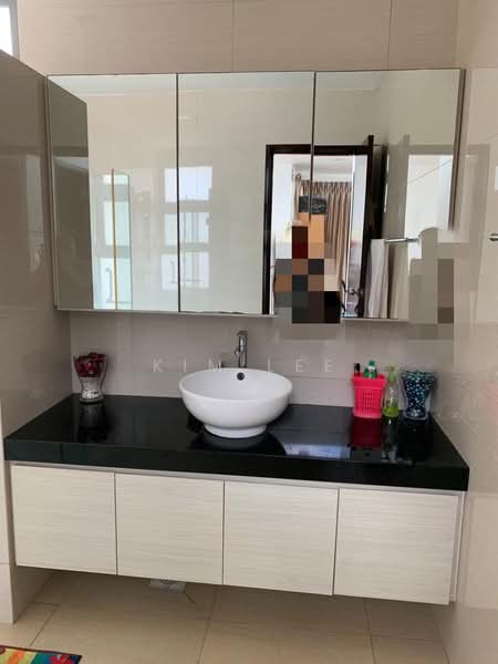 Yio Chu Kang terrace studio, Yio chu kang, 1 Bedroom, 700 sqft, Corner Terrace For Rent, by Kim Lee, 24036555 - PropertyGuru.com.sg