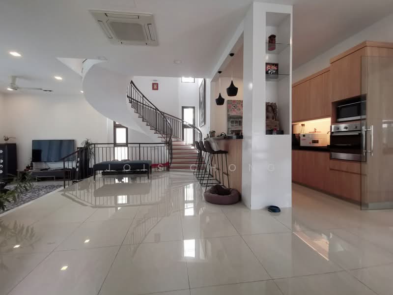 New Listing UNIQUE 3 STOREY DETACHED @ WILKINSON ROAD VICINITY FOR RENT, Bournemouth Road, 6 Bedrooms, 4,800 sqft, Detached House For Rent, by Jois Chong, 24036635 - PropertyGuru.com.sg