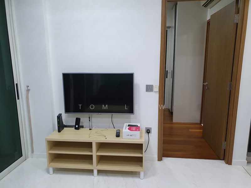 Suites at Orchard, 38 Handy Road, 2 Bedrooms, 613 sqft, Condominium For Rent, by Tom Leow, 24036759 - PropertyGuru.com.sg