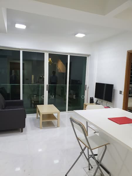 Suites at Orchard, 38 Handy Road, 2 Bedrooms, 613 sqft, Condominium For Rent, by Tom Leow, 24036759 - PropertyGuru.com.sg