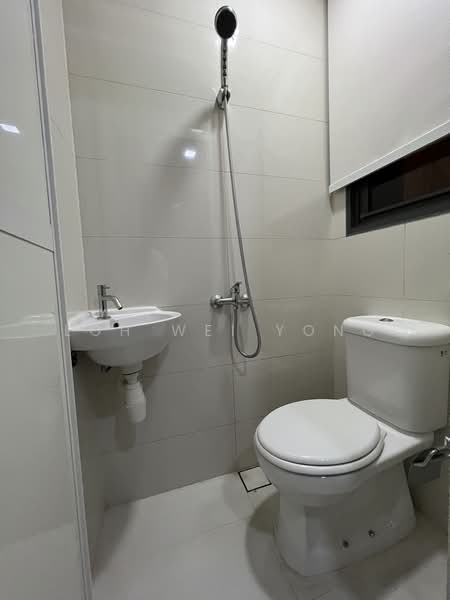 Coco Palms, 11 Pasir Ris Grove, 4 Bedrooms, 1,378 sqft, Condominium For Rent, by Loh Wei Yong, 24039312 - PropertyGuru.com.sg