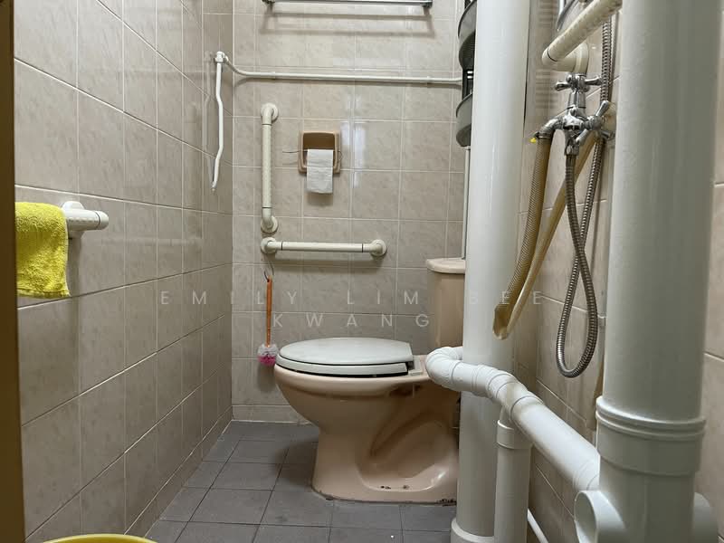 8 Jalan Batu, 8 Jalan Batu, 1 Bedroom, 517 sqft, HDB Flat For Rent, by Emily Lim Bee Kwang, 24040227 - PropertyGuru.com.sg