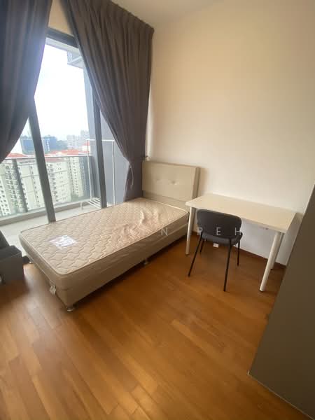 Stirling Residences, 25 Stirling Road, 3 Bedrooms, 893 sqft, Apartment For Rent, by Jayden Peh, 24040454 - PropertyGuru.com.sg